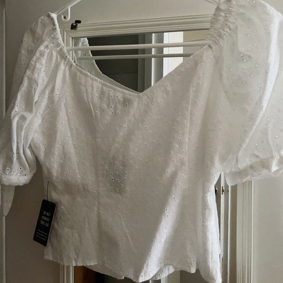 Eyelet Top - Picture 2 of 3